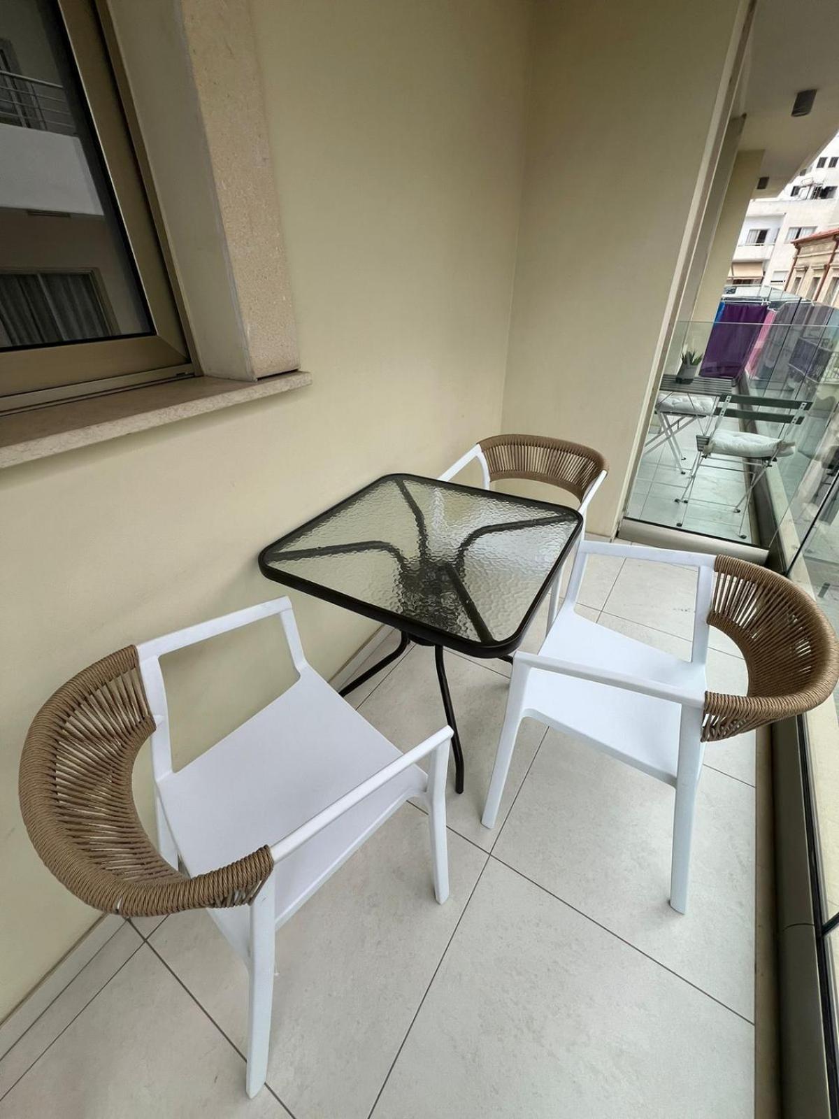 Lemon Paradise City Centre 200M From Beach Larnaca Exterior photo